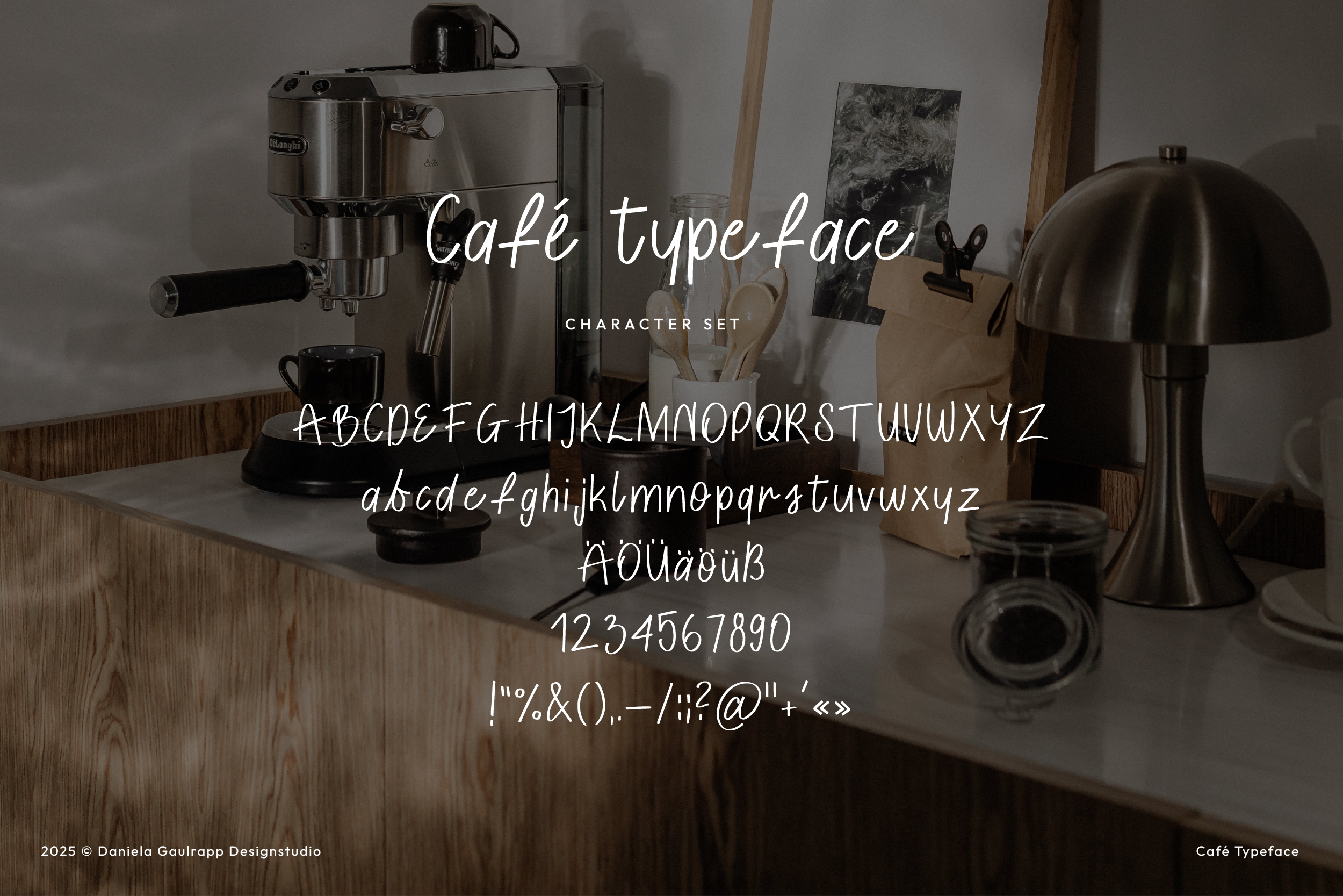02-Shop-DGDS-Font-2025-04-Cafe-3